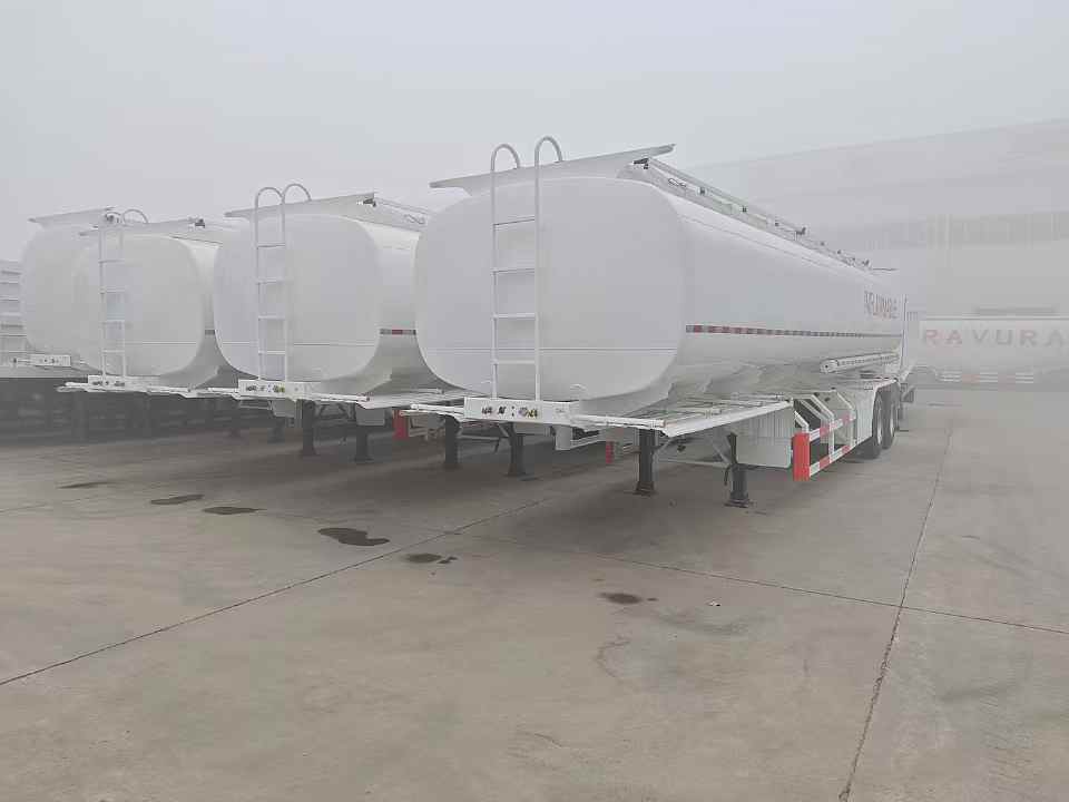 3units 40000L Tangki Bahan Bakar Siap Dikirim untuk Republik Guinea