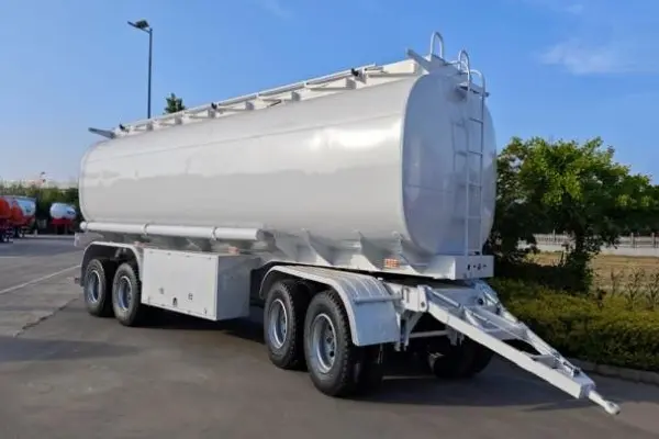 Derun 4 Axle Oil Tank Drawbar Trailer akan dikirim ke Ekuador
