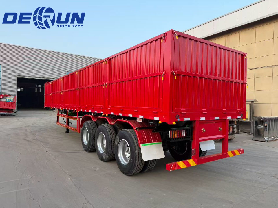 Tiga truk semi trailer akan dikirim ke Sudan.