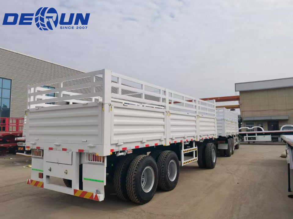 Dua truk dan satu semi trailer akan dikirim ke Djibouti.