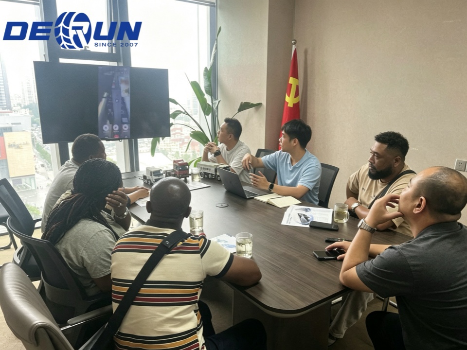 Derun Auto Ghana Mendapatkan Pesanan Besar: 25 Unit Dump Truck TX 6x4 Derun Auto Ghana Mendapatkan Pesanan Besar: 25 Unit Dump Truck TX 6x4