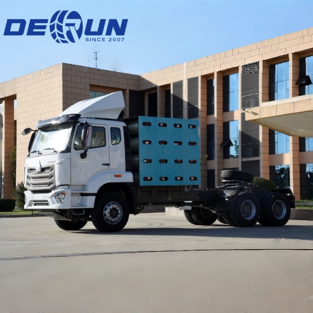 Truk Traktor Sinotruk Howo 6x4 CNG NX